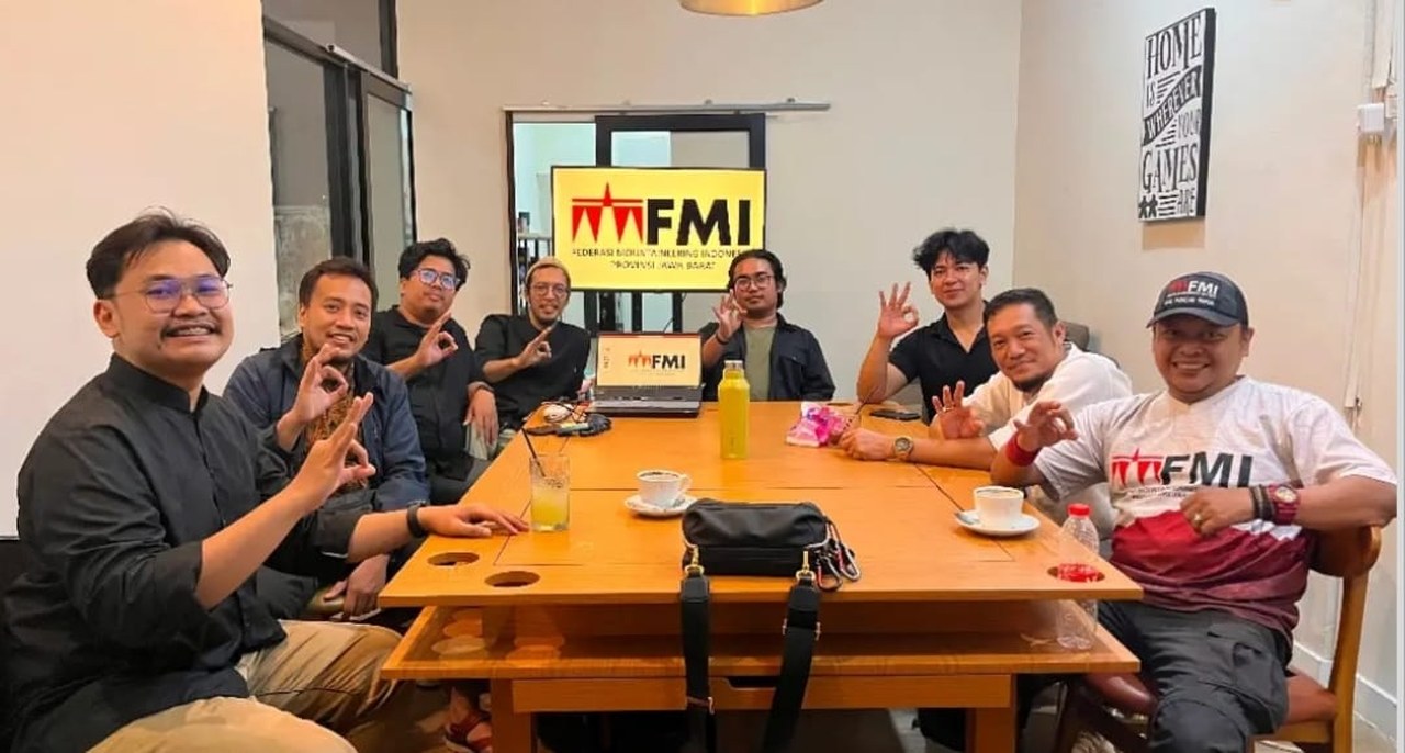 Diskusi publik keselamatan pendakian FMI Jawa Barat bersama Mawara di Depok